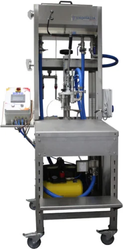 Kombinovaná plnička na fľaše a Bag in Box 9500