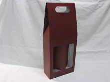 Kartón na 2fl bordový s okienkom